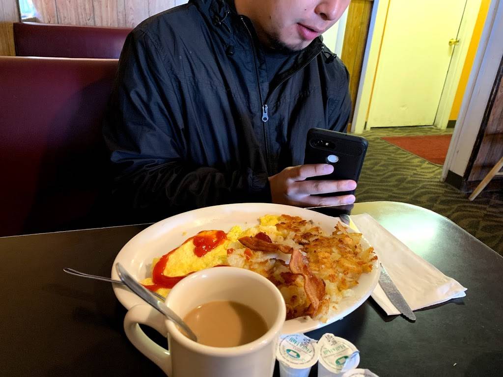 Joes Cafe | restaurant | 9190 W 44th Ave, Wheat Ridge, CO 80033, USA | 3034201690 OR +1 303-420-1690