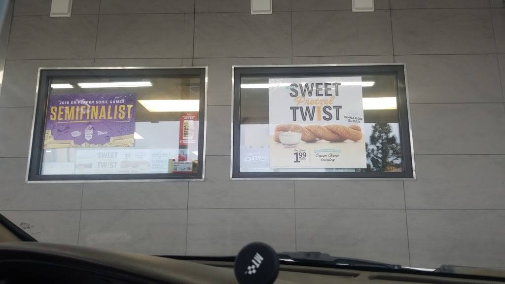 Sonic Drive-In | restaurant | 3980 GA 17Alt, Eastanollee, GA 30538, USA | 7068860089 OR +1 706-886-0089