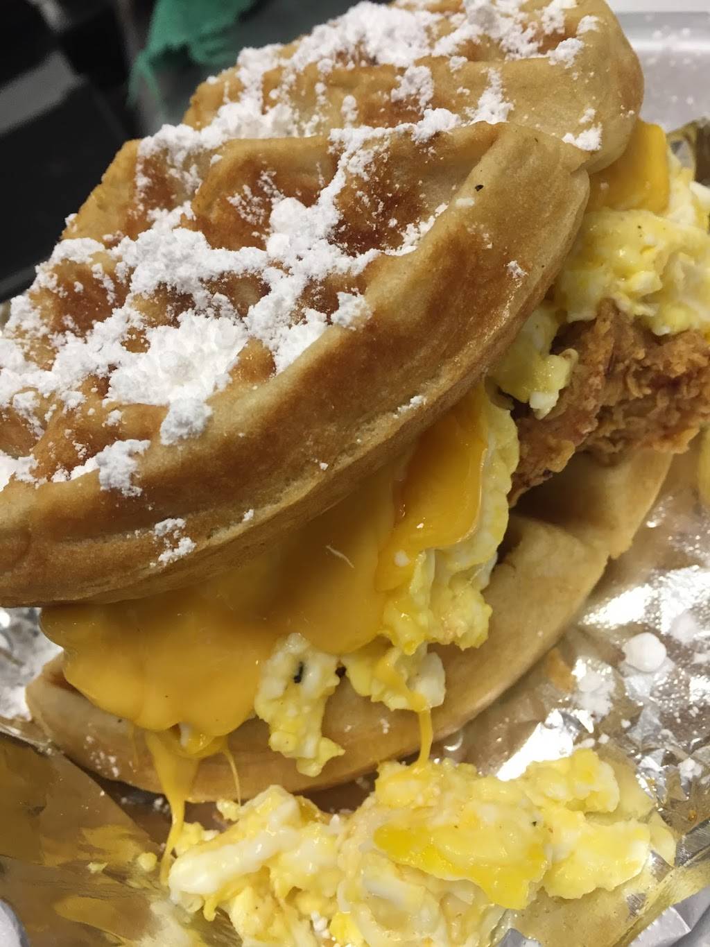 SUGABOATS RESTAURANT | restaurant | 201 Whitehall St, Jackson, TN 38301, USA | 7317364150 OR +1 731-736-4150