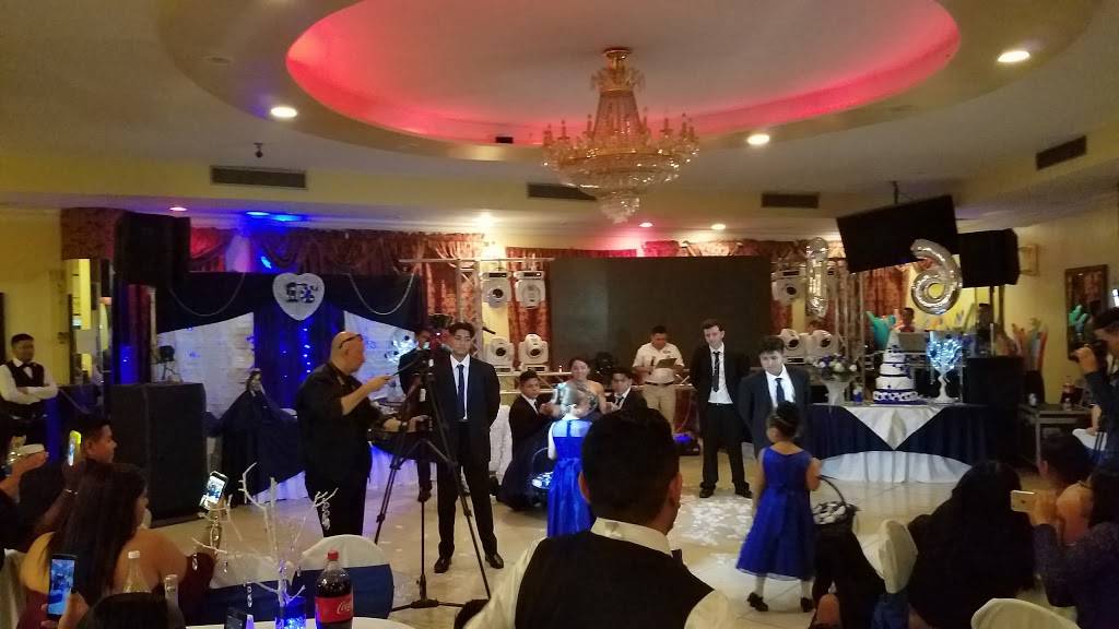 Crown Fried Chicken | restaurant | 1459 Unionport Rd, Bronx, NY 10462, USA | 7188921767 OR +1 718-892-1767