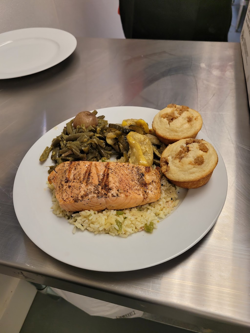 Cornbread Skillet | restaurant | 200 St Augustine Rd, Valdosta, GA 31601, USA | 2295066700 OR +1 229-506-6700