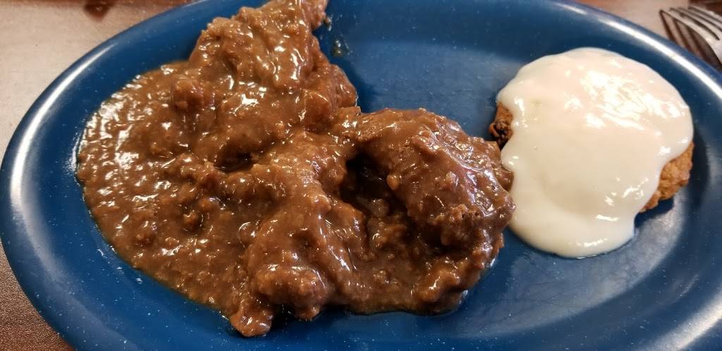 The lunch house | restaurant | 2265 Court St, Port Allen, LA 70767, USA | 2252236868 OR +1 225-223-6868