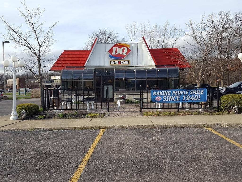 Dairy Queen | restaurant | 1420 E 9th St, Rochester, IN 46975, USA | 5742233345 OR +1 574-223-3345
