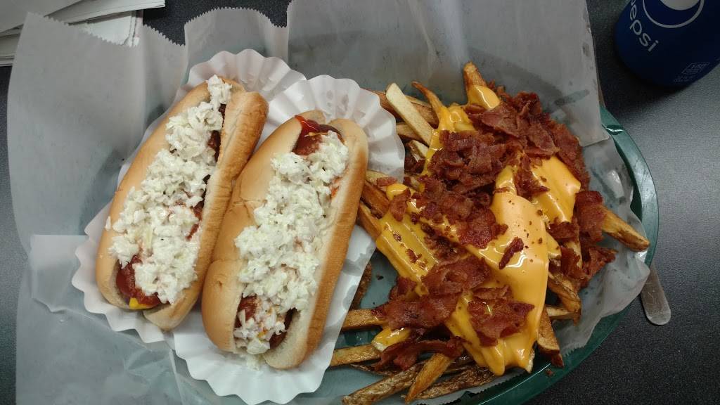 The Whistling Pig | restaurant | 2423 Pineview Dr, Lancaster, SC 29720, USA | 8032834262 OR +1 803-283-4262