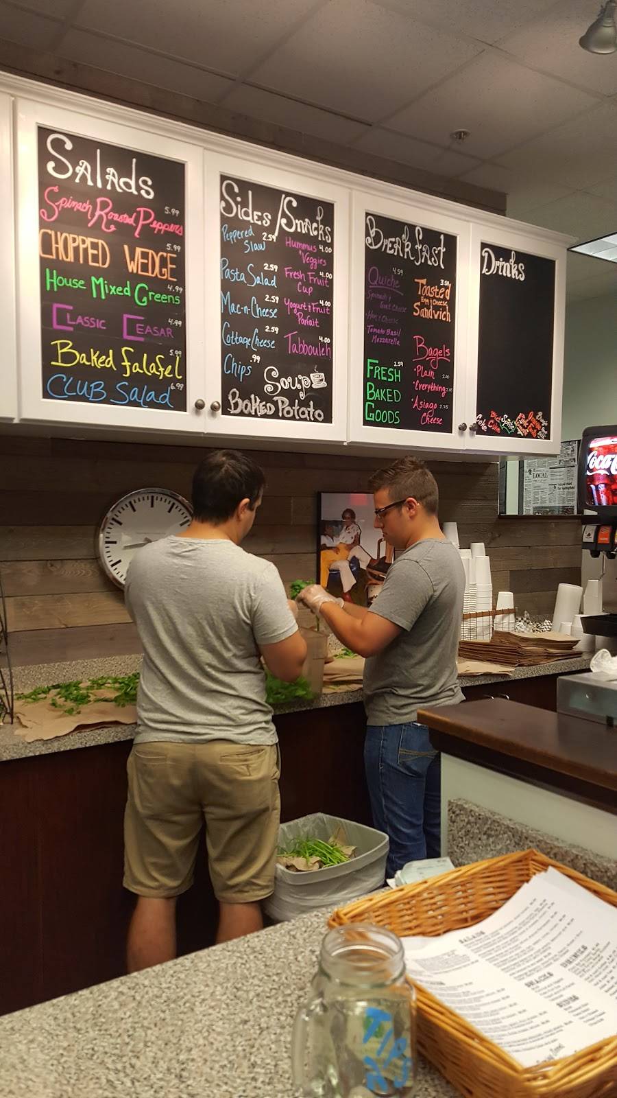 Hamads On Main | restaurant | 121 S Main St Suite #101, Akron, OH 44308, USA | 3306157544 OR +1 330-615-7544