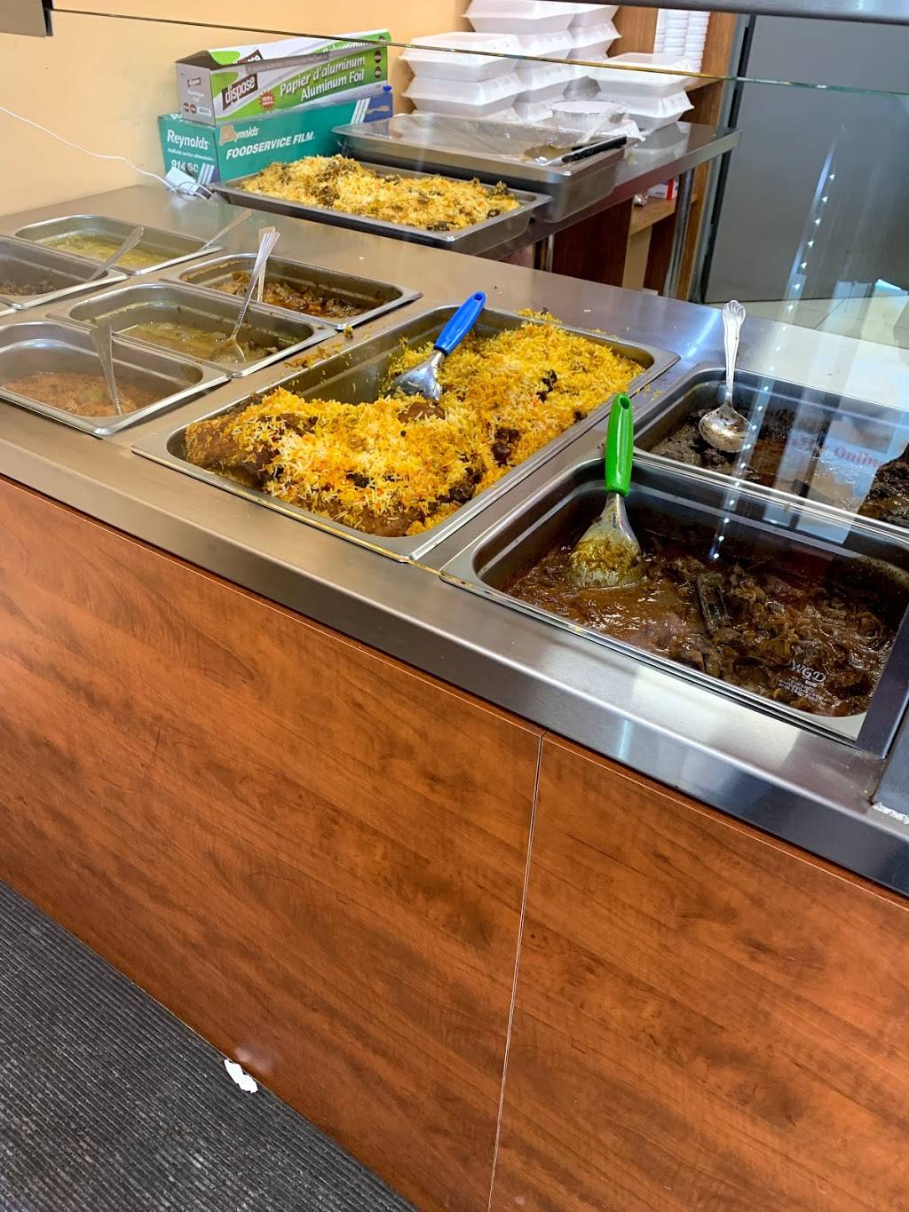 SLS Eazy Carry Take Out Restaurant | restaurant | 16-2275 Britannia Rd W, Mississauga, ON L5M 2G6, Canada | 9058588757 OR +1 905-858-8757