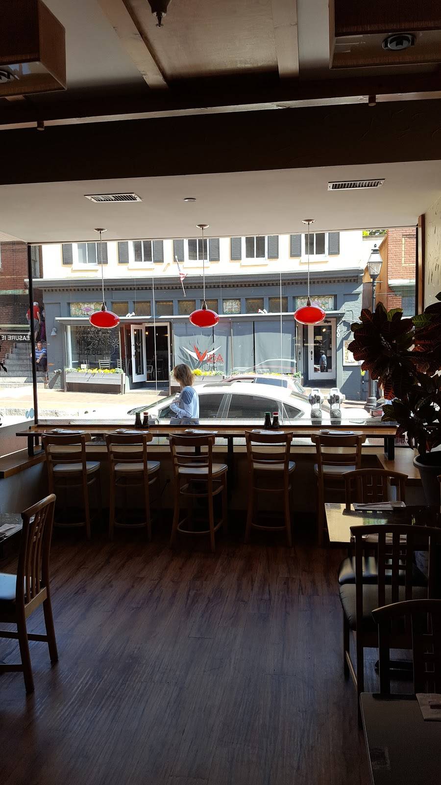 Joss Café & Sushi Bar | restaurant | 195 Main St, Annapolis, MD 21401, USA | 4102634688 OR +1 410-263-4688