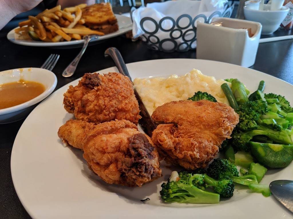 Hozys Grill | restaurant | 1760 Lemonwood Dr, Santa Paula, CA 93060, USA | 8055251068 OR +1 805-525-1068