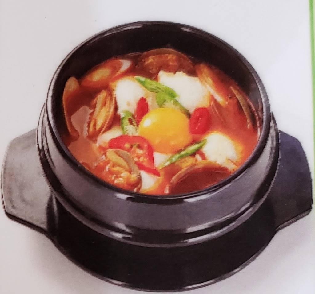 Sauce and Toss | restaurant | 3300 W Cary St, Richmond, VA 23221, USA | 8044473818 OR +1 804-447-3818