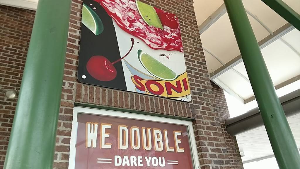 Sonic Drive-In | restaurant | 7105 Alexandria Pike, Alexandria, KY 41001, USA | 8596356100 OR +1 859-635-6100