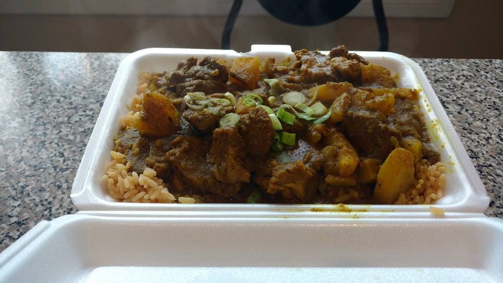 Caribbean Canadian Restaurant | restaurant | 568 Concession St, Hamilton, ON L8V 1B1, Canada | 9052960083 OR +1 905-296-0083