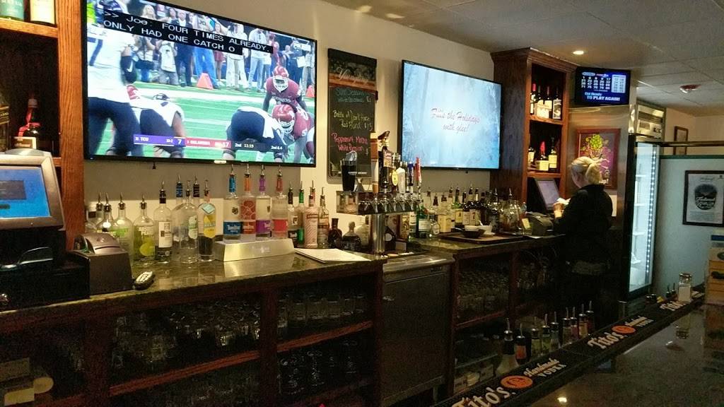 Uncle Tonys Pizza & Pasta | restaurant | 46 Putnam Pike, Johnston, RI 02919, USA | 4012318111 OR +1 401-231-8111