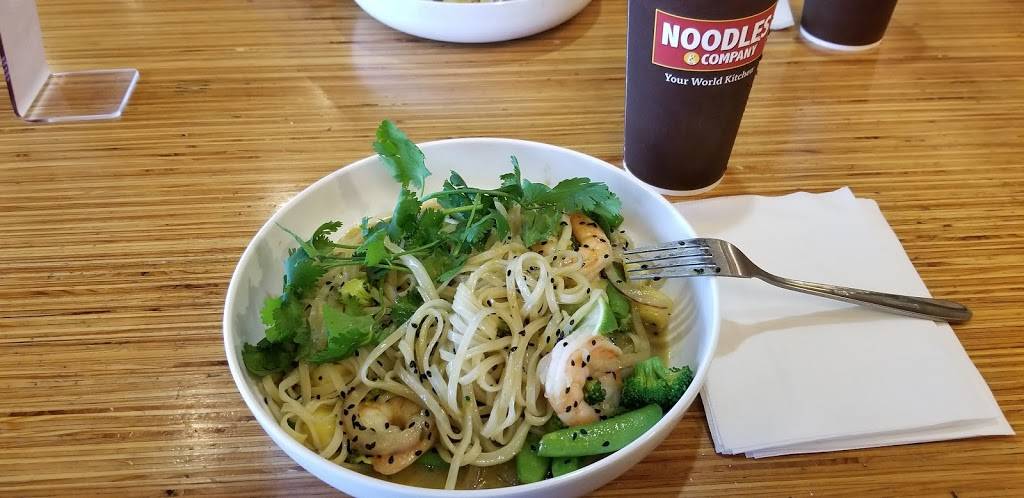 Noodles and Company | restaurant | 2035 Bond St, Charlottesville, VA 22901, USA | 4349849621 OR +1 434-984-9621
