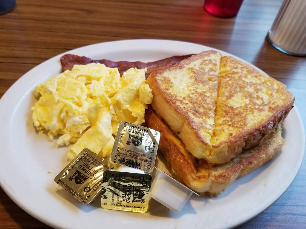 Pollys Restaurant | restaurant | 15 S Stanley Rd, Cottage Hills, IL 62018, USA | 6182518511 OR +1 618-251-8511