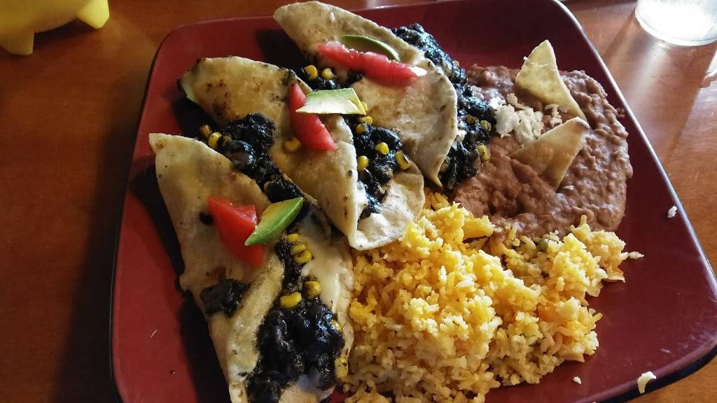Lakeview Mexican Grill | restaurant | 3648, 1510 Lakeview Rd, Clearwater, FL 33756, USA | 7274433738 OR +1 727-443-3738