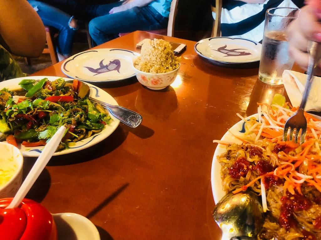 Vatsana | Thai Restaurant | restaurant | 9025 25th Ave SW, Seattle, WA 98106, USA | 2069372794 OR +1 206-937-2794