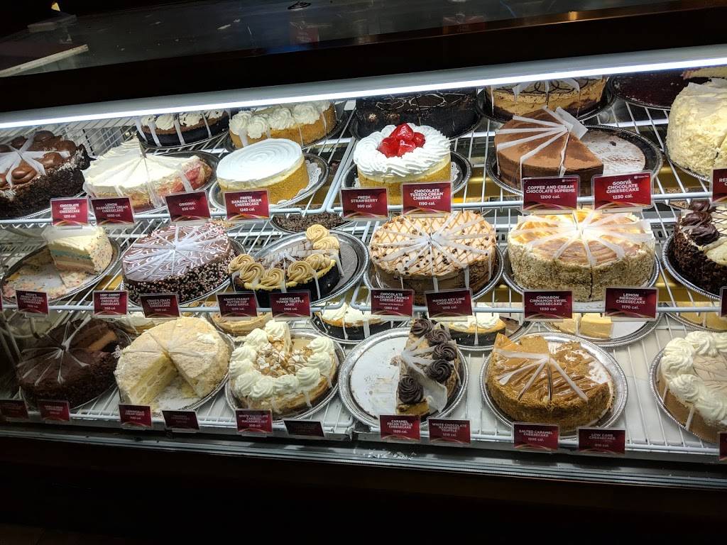 The Cheesecake Factory | restaurant | 1872 Annapolis Mall Rd, Annapolis, MD 21401, USA | 4102240565 OR +1 410-224-0565