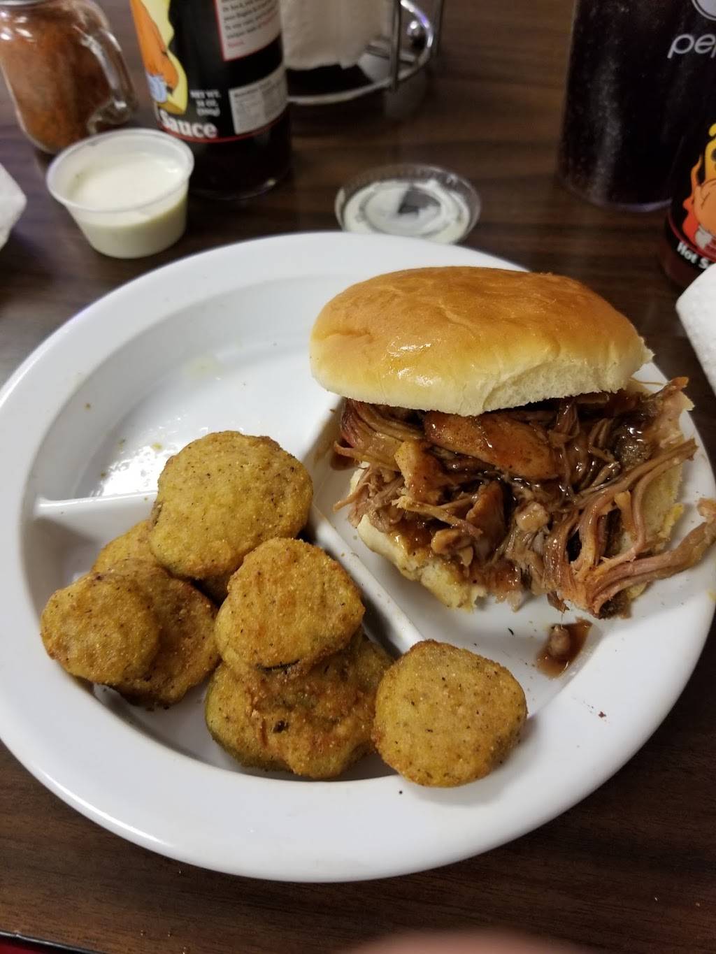 Bad Bobs BBQ | restaurant | 806 Chestnut St, Murray, KY 42071, USA | 2708731050 OR +1 270-873-1050