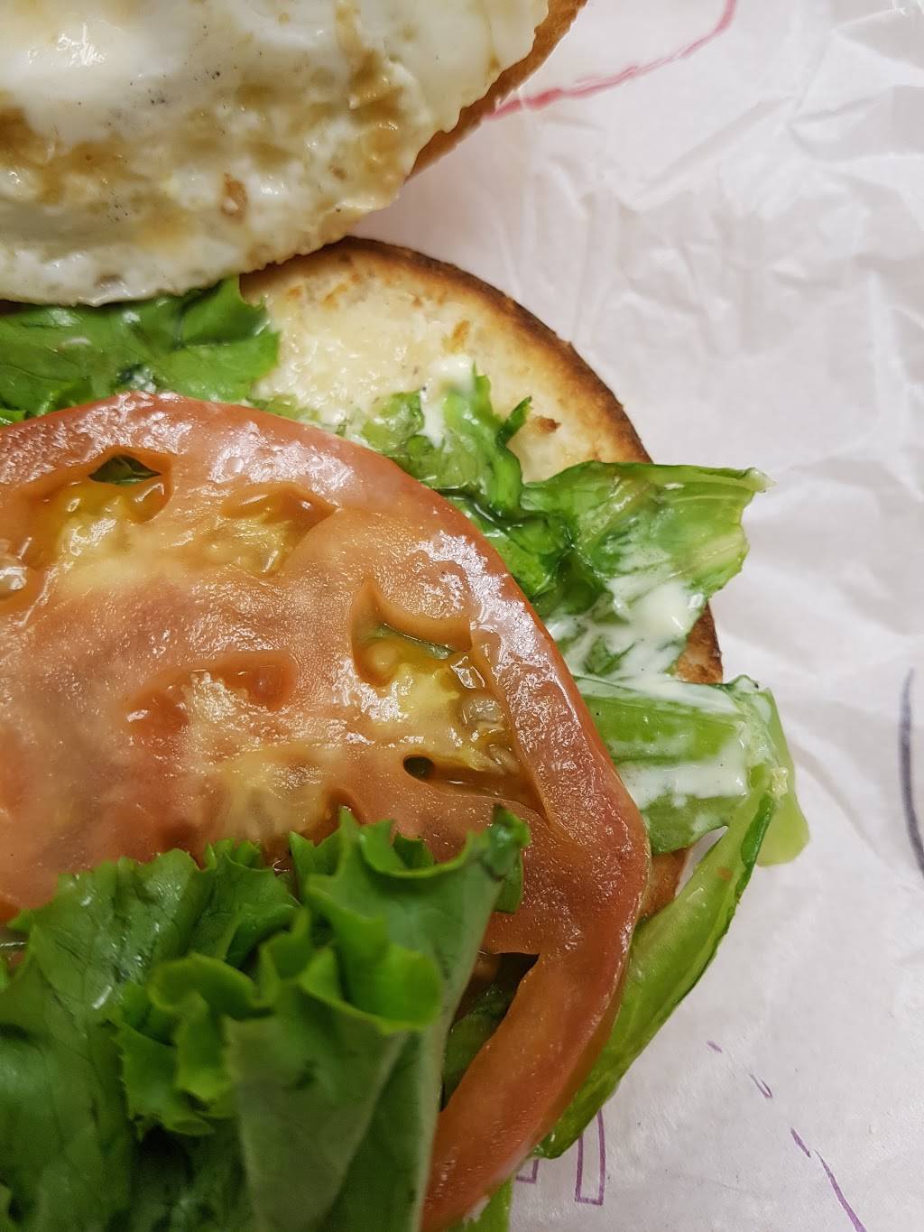 McDonalds | cafe | 2625 Carling Ave, Ottawa, ON K2B 6V3, Canada | 6138207575 OR +1 613-820-7575