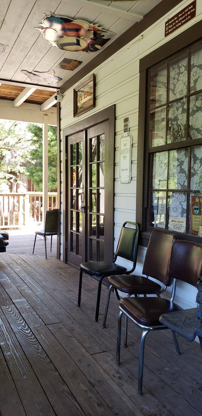 Washington Hotel Cafe | cafe | 15432 Washington Rd, Washington, CA 95986, USA | 5302651990 OR +1 530-265-1990