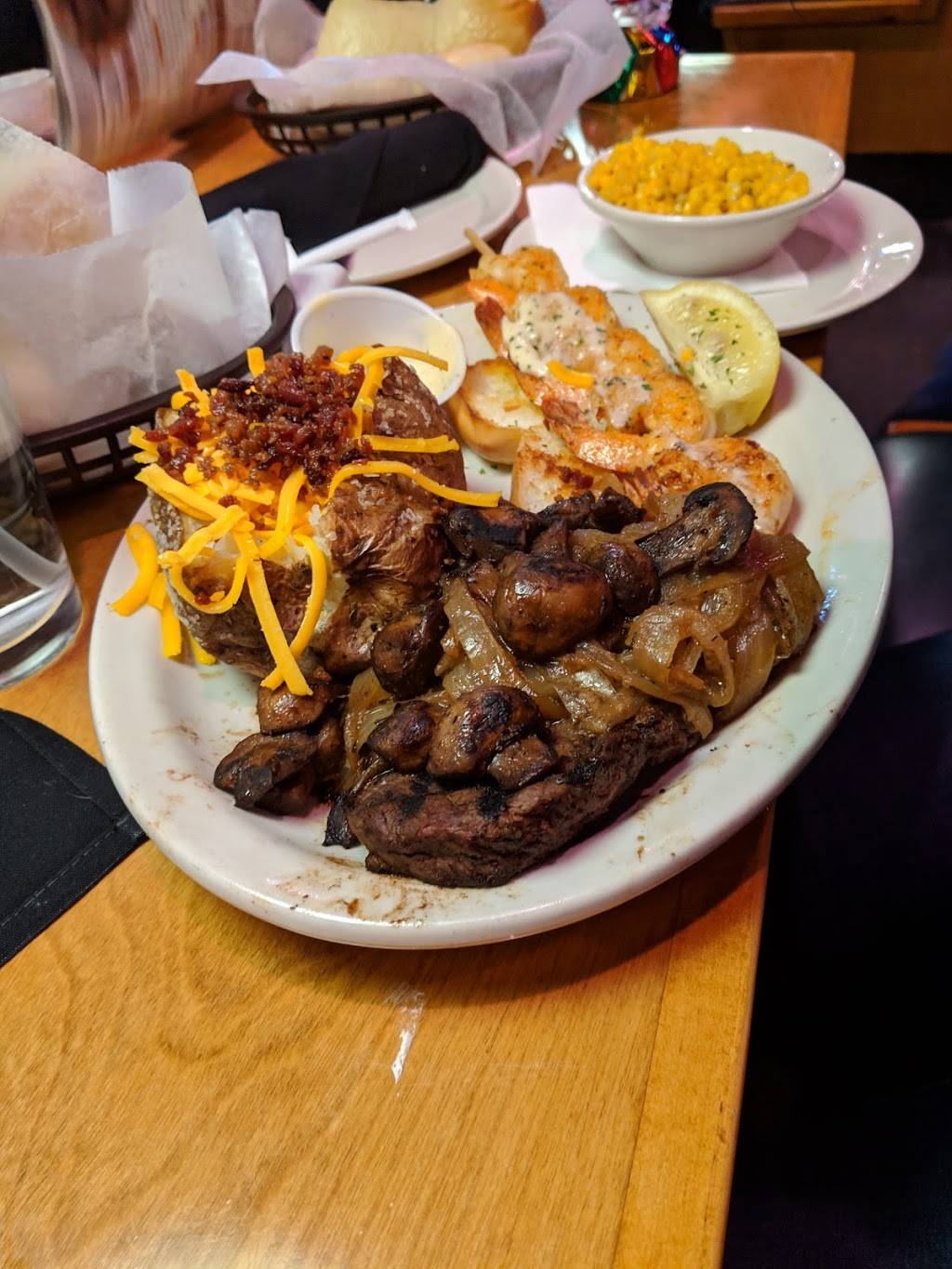 Texas Roadhouse | restaurant | 1380 E Craig Rd, North Las Vegas, NV 89081, USA | 7026641522 OR +1 702-664-1522