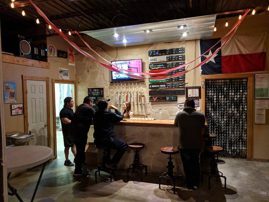 Busted Sandal Brewing Company | restaurant | 7114 Oaklawn Dr, San Antonio, TX 78229, USA | 2108721486 OR +1 210-872-1486