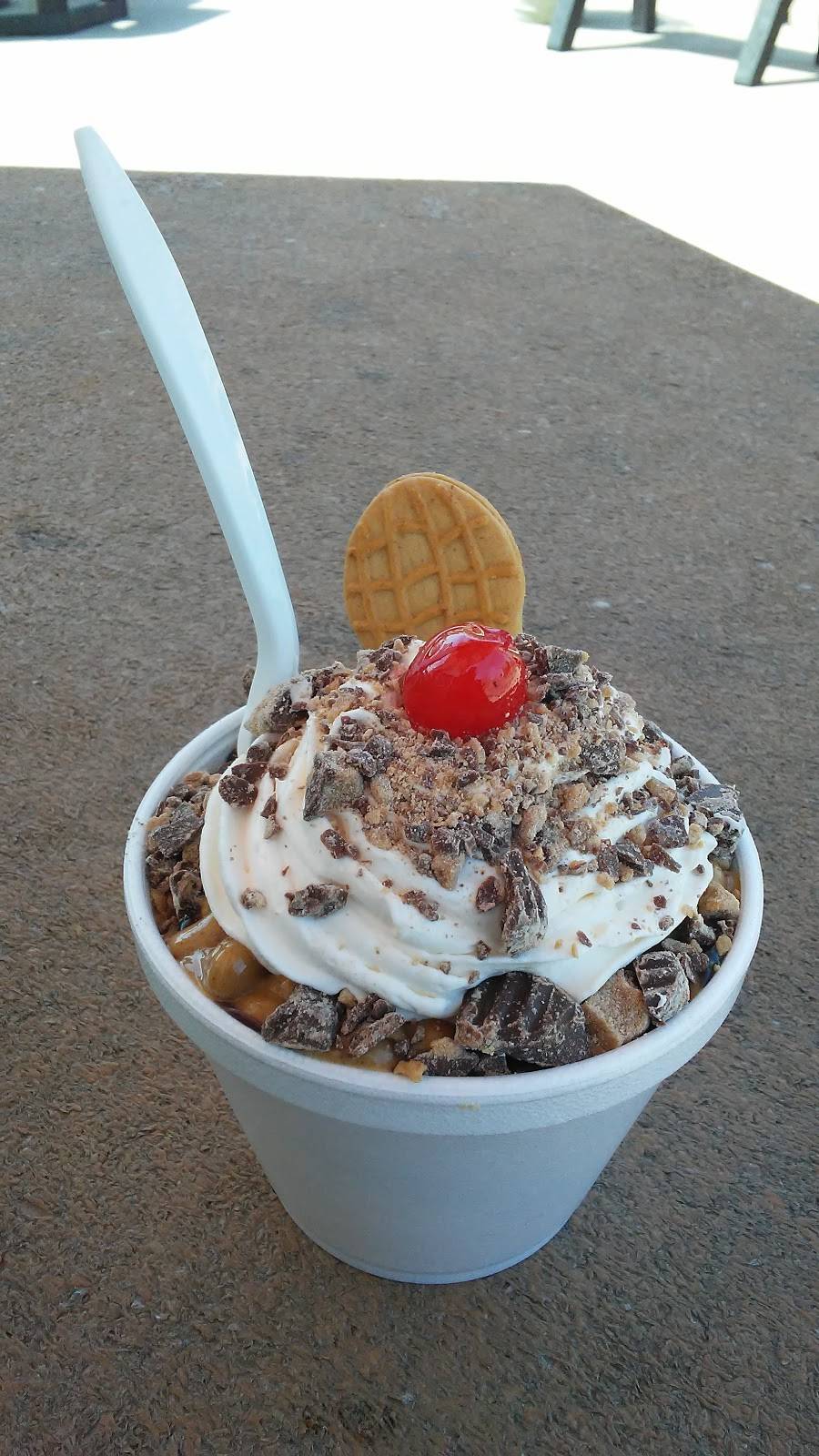 Sweet Spot | restaurant | 300 W Burlington Ave, Fairfield, IA 52556, USA | 6414722379 OR +1 641-472-2379