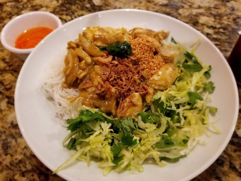 Saigon Noodle House | restaurant | 4606 US-280 #108, Birmingham, AL 35242, USA | 2054081800 OR +1 205-408-1800