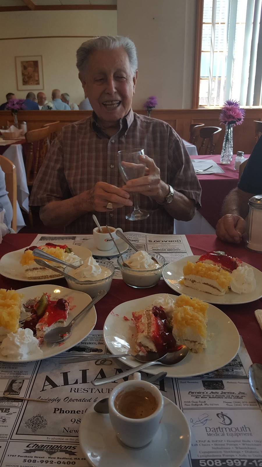 Alianca Restaurant | restaurant | 98 Cove St, New Bedford, MA 02744, USA | 5089974142 OR +1 508-997-4142