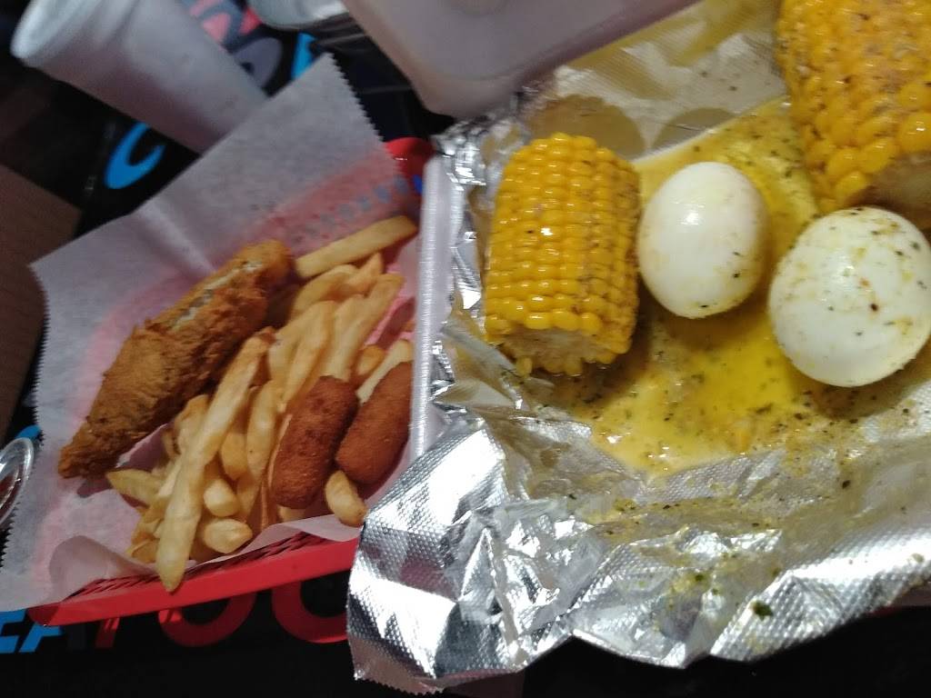 Seafood Connection Charlotte | restaurant | 630 University Center Blvd, Charlotte, NC 28262, USA | 9808591194 OR +1 980-859-1194