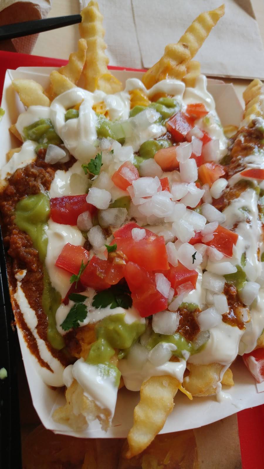 Del Taco | meal takeaway | 31904 Mission Trail, Lake Elsinore, CA 92530, USA | 9516745771 OR +1 951-674-5771