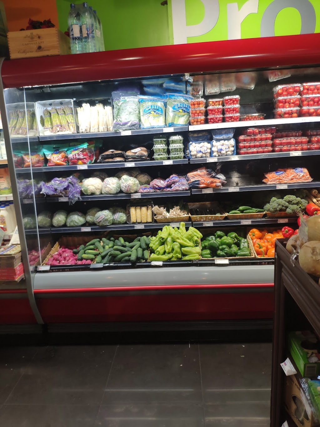 Matryoshka Deli Food | restaurant | 18100 Collins Ave, Sunny Isles Beach, FL 33160, USA | 3052188062 OR +1 305-218-8062