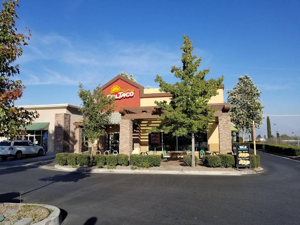 Del Taco | meal takeaway | 2000 Riverside Ave, Rialto, CA 92377, USA | 9098779700 OR +1 909-877-9700