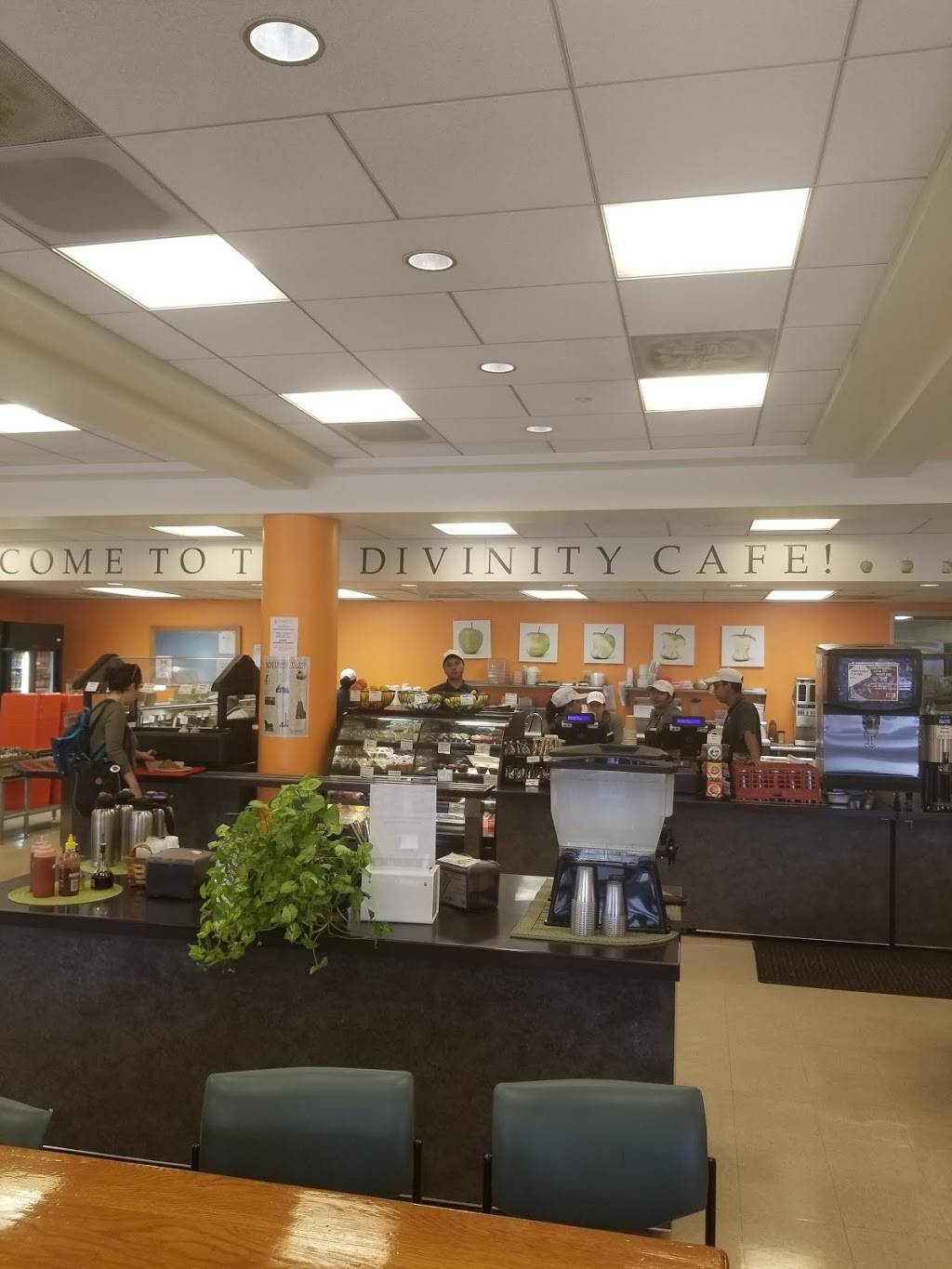 Divinity Cafe | restaurant | 407 Chapel Dr, Durham, NC 27710, USA | 9196683498 OR +1 919-668-3498