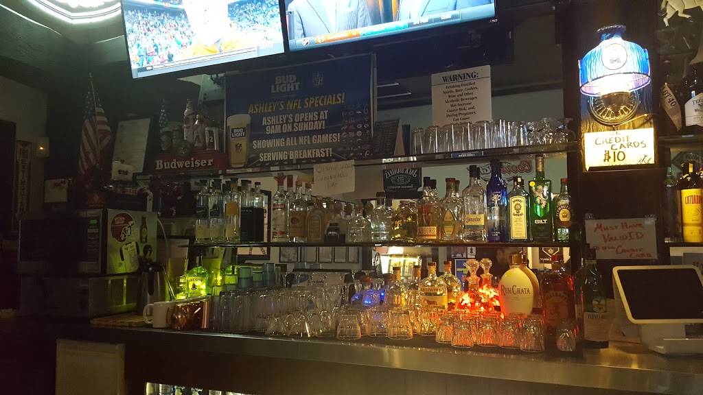 Ashleys on Fourth | restaurant | 1731 E 4th St, Long Beach, CA 90802, USA | 5624955700 OR +1 562-495-5700