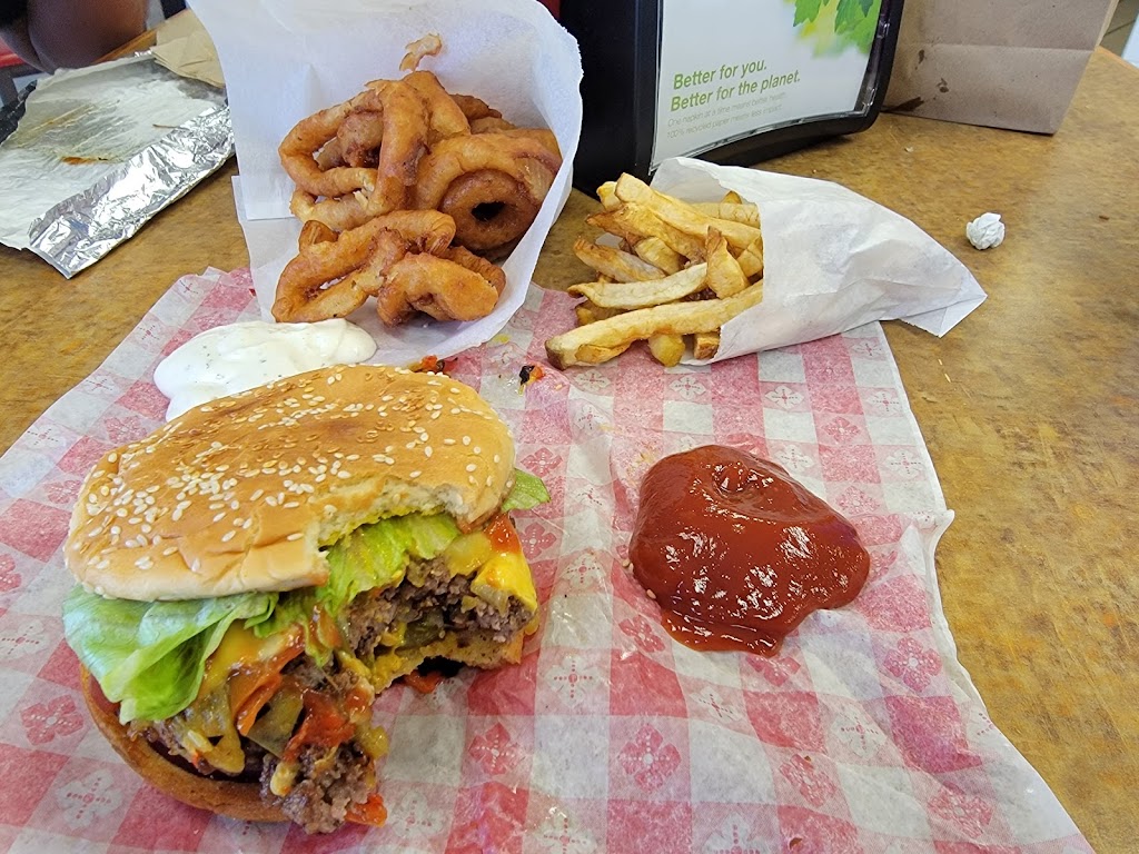 Laguna Burger | restaurant | U.S. Rt. 66, Laguna, NM 87038, USA | 5055527762 OR +1 505-552-7762