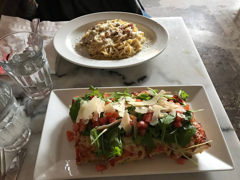 Sorriso Bistro | restaurant | 2311 Calvert St NW, Washington, DC 20008, USA | 2028032872 OR +1 202-803-2872