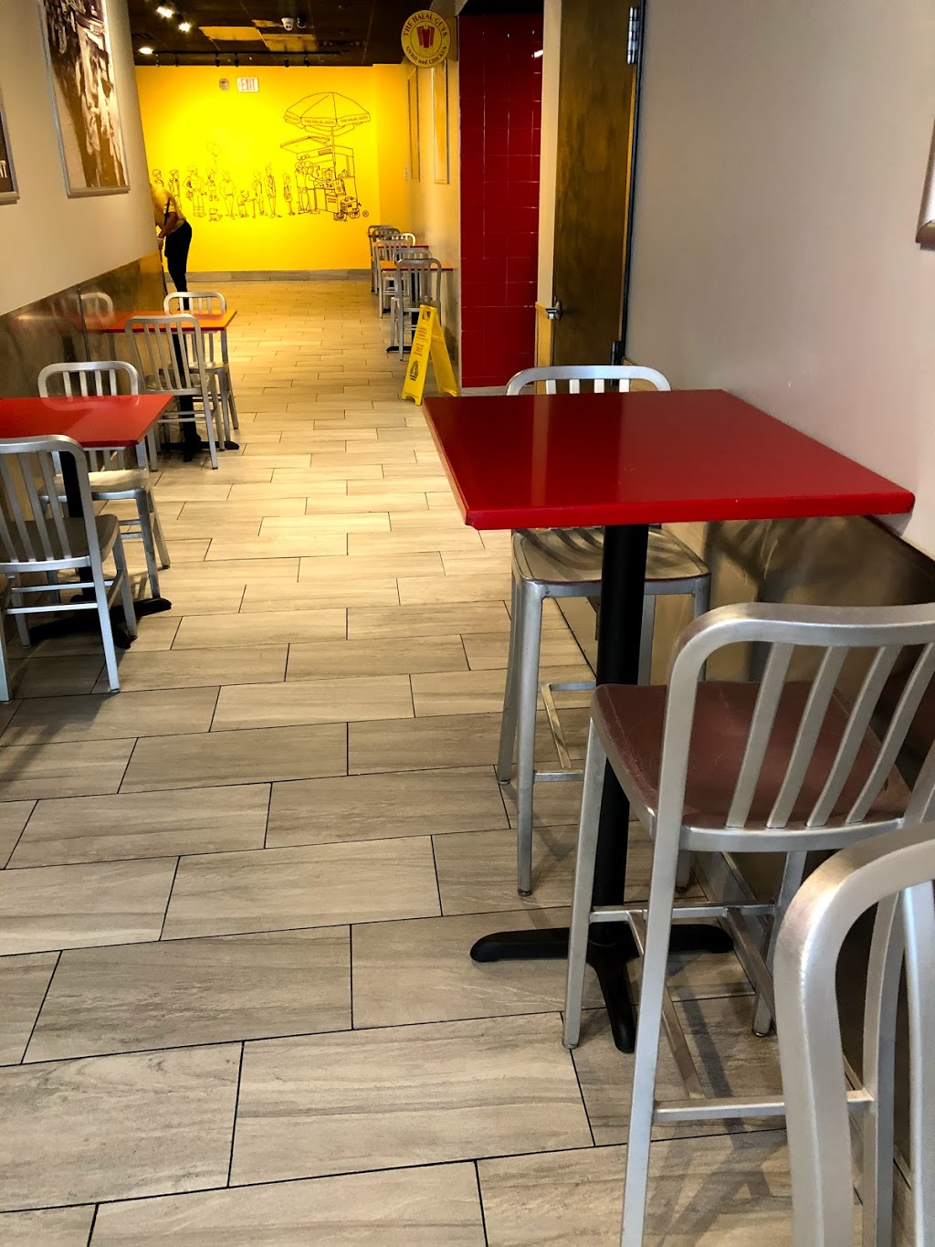 The Halal Guys | restaurant | 906 Chapel St, New Haven, CT 06510, USA | 2036915166 OR +1 203-691-5166