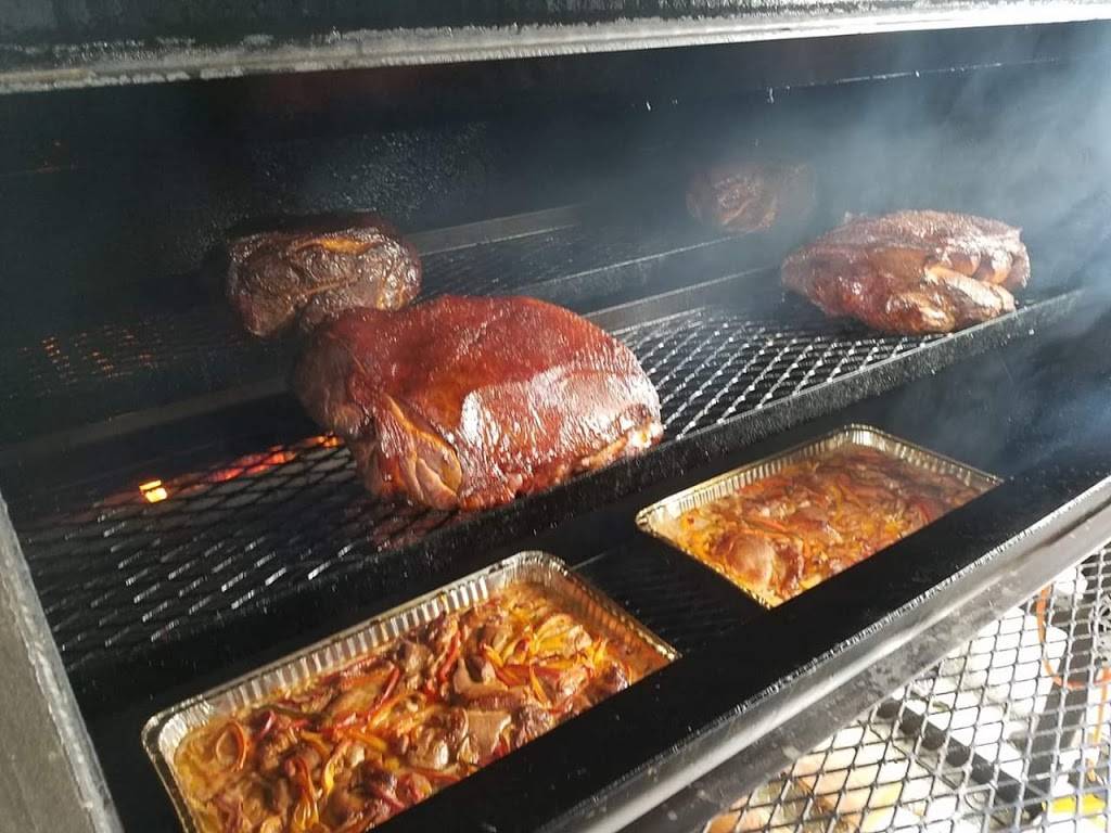 Rustic Hog Barbecue | restaurant | 104 Main St, Lake City, MI 49651, USA | 2319204227 OR +1 231-920-4227