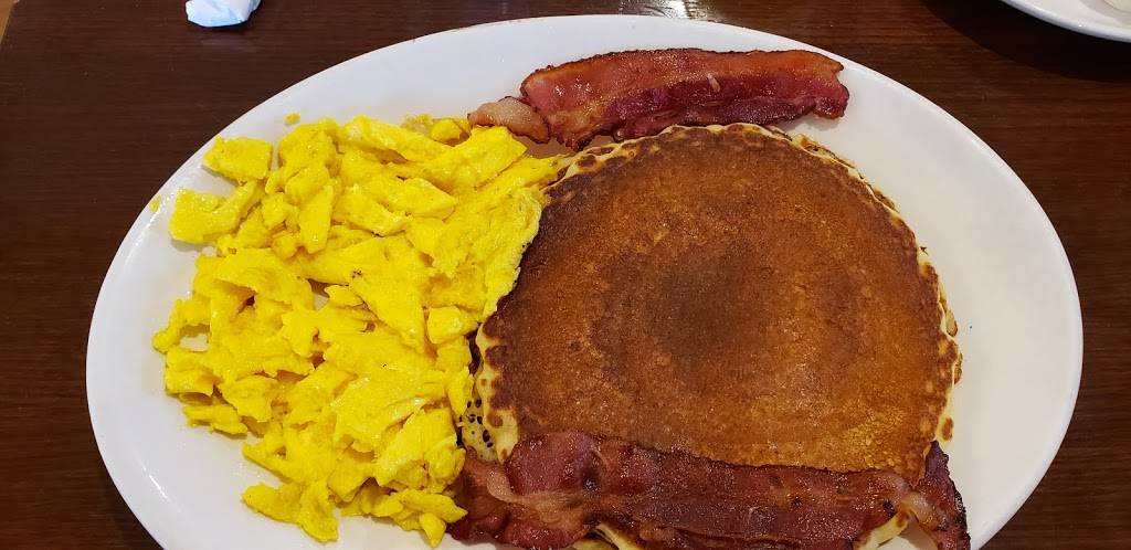 Kappy’s American Grill | restaurant | 7200 Dempster Street, Morton Grove, IL 60053, USA | 8474701900 OR +1 847-470-1900