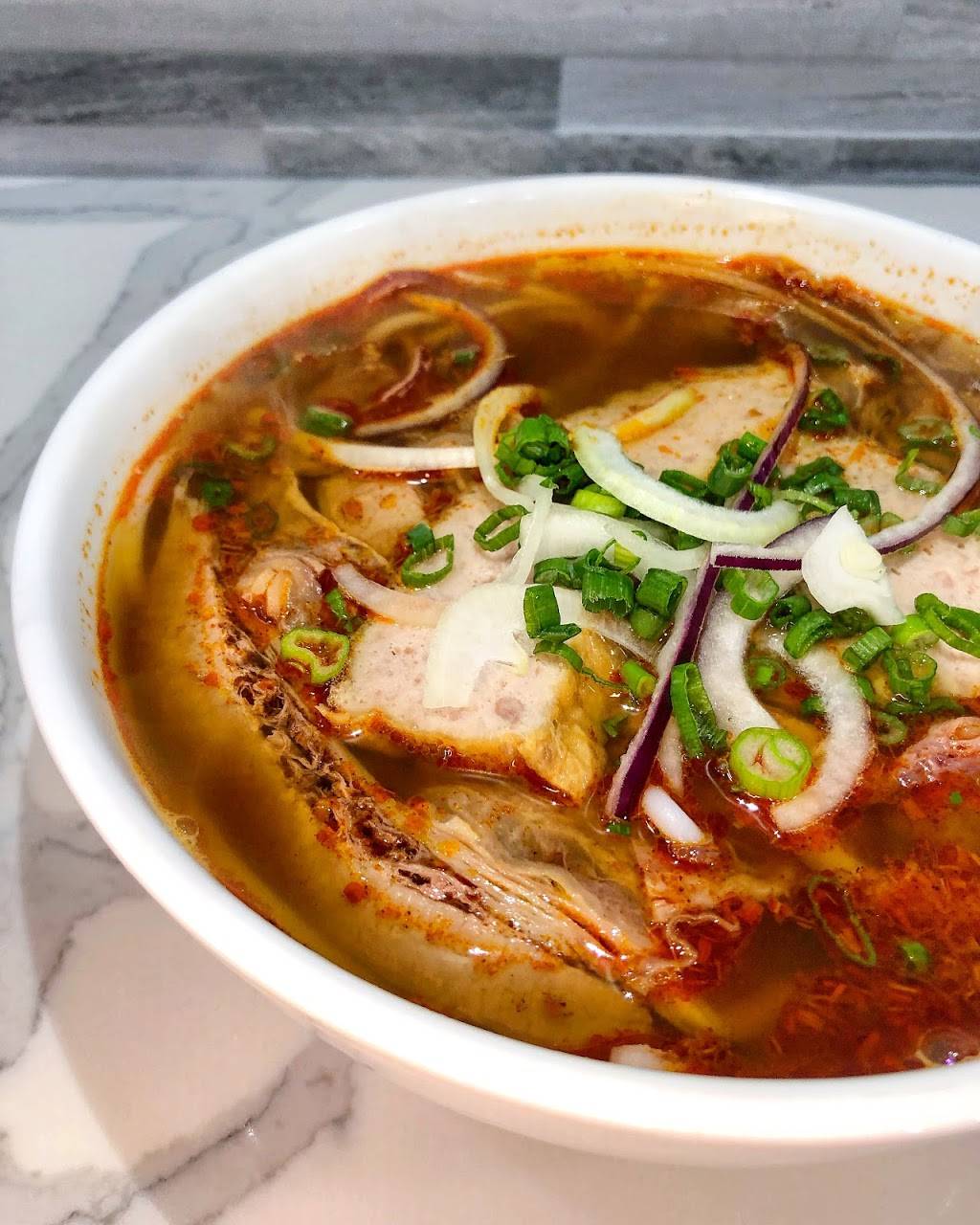 Vietnoms | restaurant | 243 Sheppard Ave E, North York, ON M2N 3A8, Canada | 6473525886 OR +1 647-352-5886