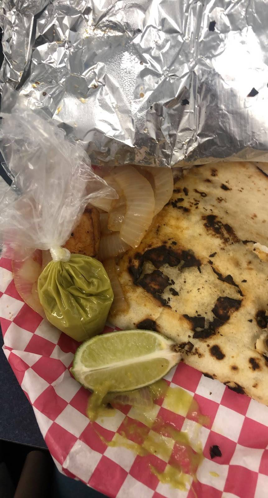 Taqueria el trompo loco #4 | restaurant | 6929 Windfern Rd, Houston, TX 77040, USA | 8329024834 OR +1 832-902-4834