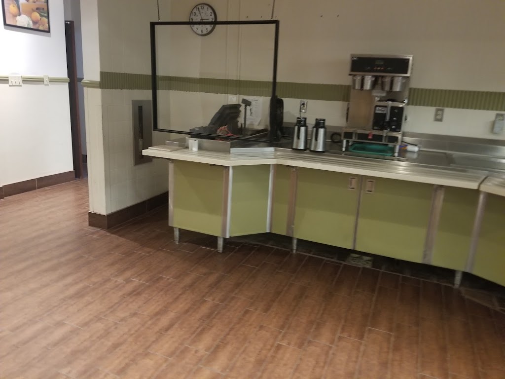 Club Five Six | restaurant | 7261-7349 N Harris Ln, Glendale, AZ 85309, USA | 6238566446 OR +1 623-856-6446