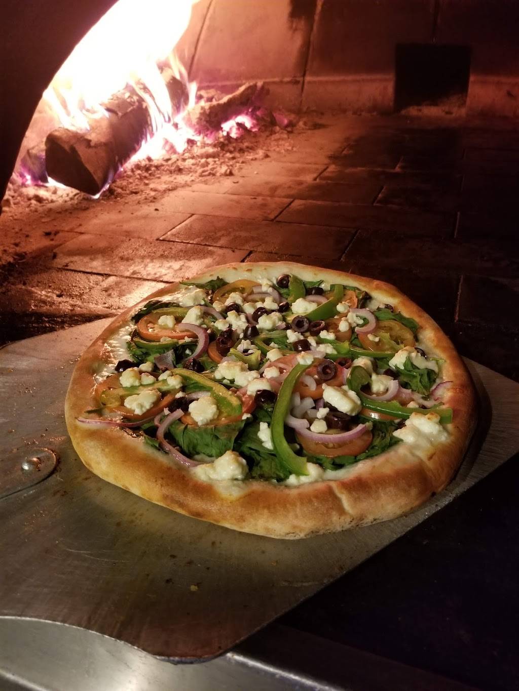 All American Woodfired Pizza | restaurant | 489 Main St Suite 400, Springvale, ME 04083, USA | 2073243242 OR +1 207-324-3242