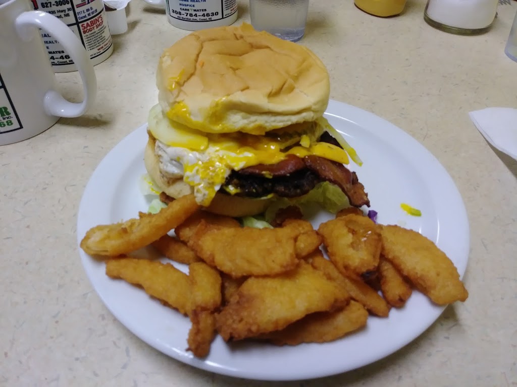 Green Apple | cafe | 128 E 8th St, Cozad, NE 69130, USA | 3087842080 OR +1 308-784-2080