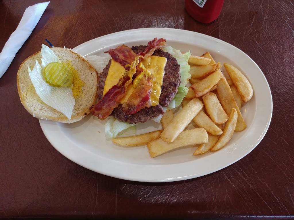 Moms Cafe | restaurant | 602 E Main St, Allen, TX 75002, USA | 2143837677 OR +1 214-383-7677