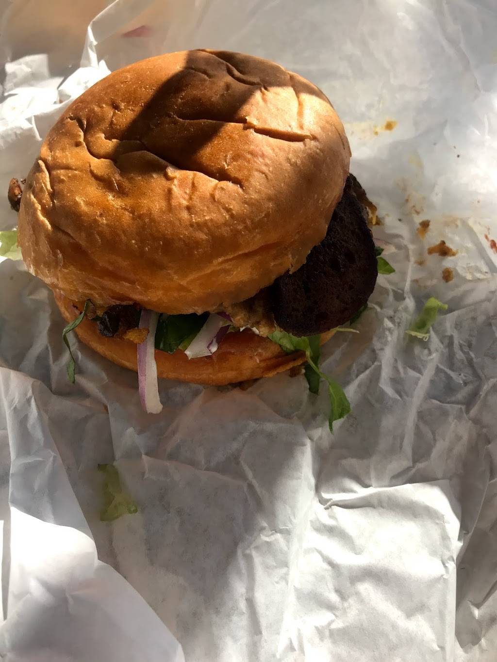 Arlos | restaurant | 2908 Fruth St, Austin, TX 78705, USA | 5128408585 OR +1 512-840-8585