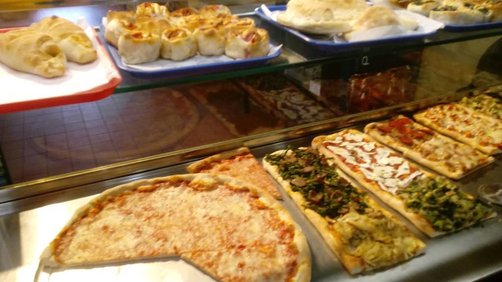 La Strada Pizza and Pasta | restaurant | 278 N Brewster Rd, Brewster, NY 10509, USA | 8452791922 OR +1 845-279-1922