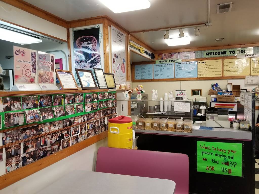 Moon Cafe | restaurant | 812 S State St, Ann Arbor, MI 48104, USA | 7347695650 OR +1 734-769-5650