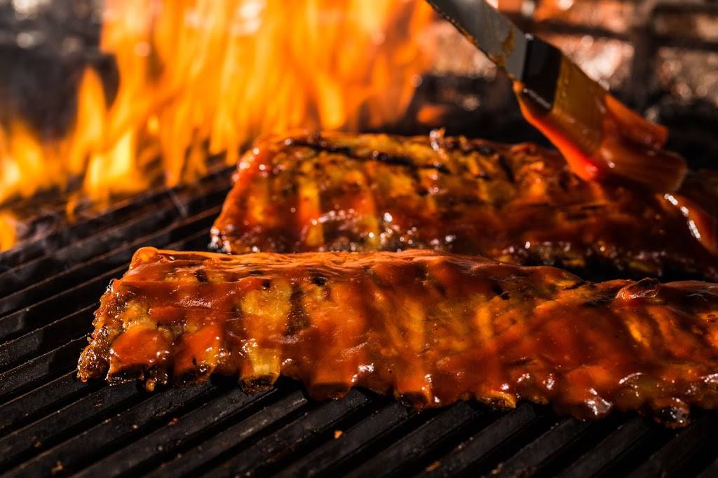 Tony Romas | restaurant | 4411 Peoria St, Denver, CO 80239, USA | 3033758080 OR +1 303-375-8080